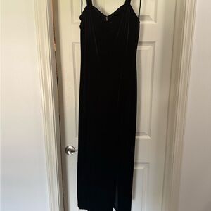 Onyx Nite Black Velvet Maxi Dress